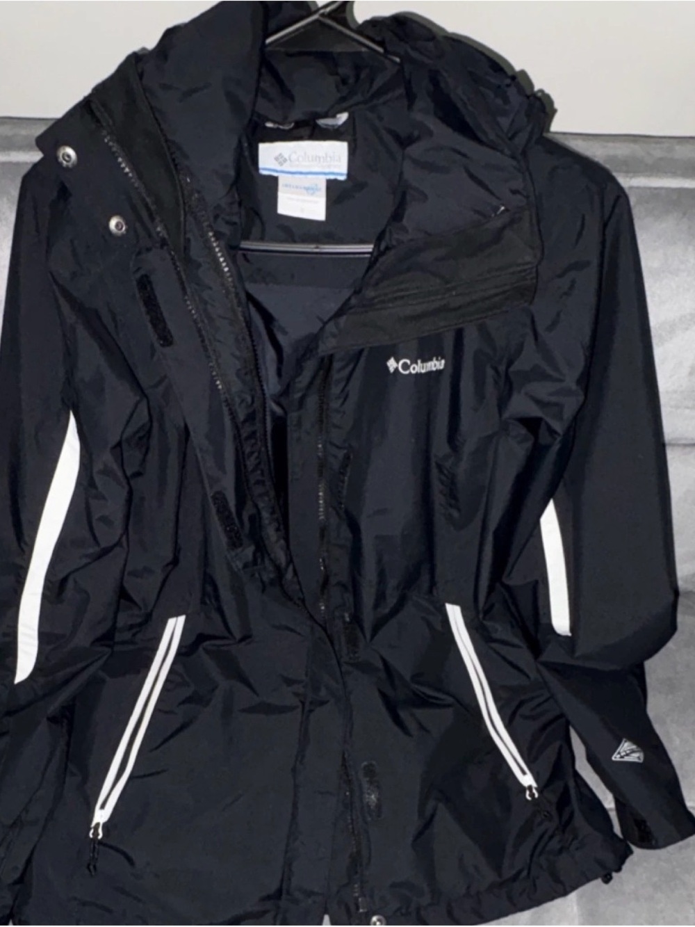 Columbia Women's Black Jacket with White Trim Hooded Rain Shell